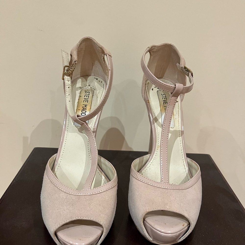 Steve Madden Blush Peep Toe Heels